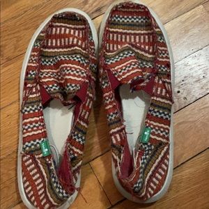 Sanuk slip ons